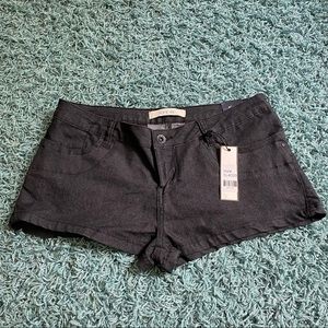 NWT OTB Shorts Size 11 in Antique Black